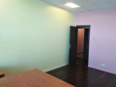 LOCAL MEDICAL A VENDRE - FREJUS - 33.6 m2 - 149000€ 