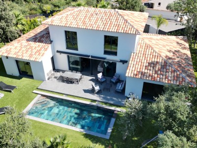VILLA A VENDRE - FREJUS valescure - 210 m2 - 1295000 €