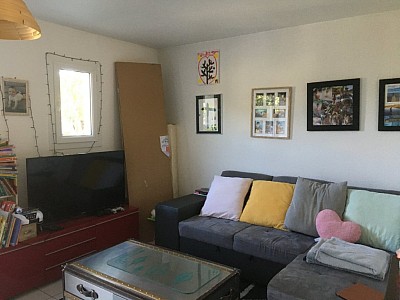 APPARTEMENT T3 A LOUER - MONTAUROUX - 67.3 m2 - 976 &euro; charges comprises par mois