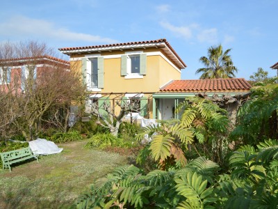 MAISON A VENDRE - FREJUS - 99.19 m2 - 560000 €