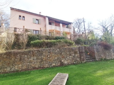 Maison individuelle avec 5 chambres A VENDRE - FAYENCE - 240 m2 - 745000 €