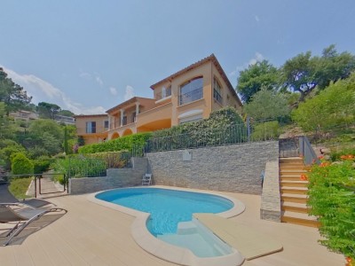 MAISON A VENDRE - LES ADRETS DE L ESTEREL - 290 m2 - 1197800 €