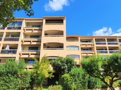 APPARTEMENT T3 A VENDRE - FREJUS - 72.86 m2 - 327000 €