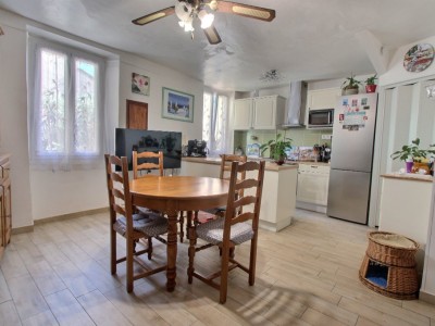 MAISON DE VILLAGE CALLIAN A VENDRE - CALLIAN - 80 m2 - 224000 €