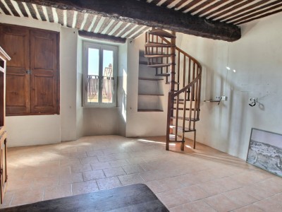 Appartement divisible - 3 chambres - expo Sud A VENDRE - FAYENCE Village - 95 m2 - 188000 €