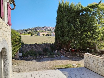 MAISON AVEC BOX A CHEVAUX ET 15.000m DE TERRAIN A VENDRE - FAYENCE - 400 m2 - 1050000 €