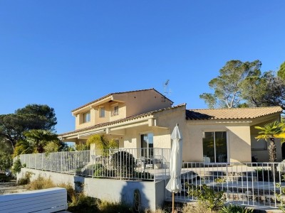 VILLA A VENDRE - ST RAPHAEL - 130 m2 - 1120000€