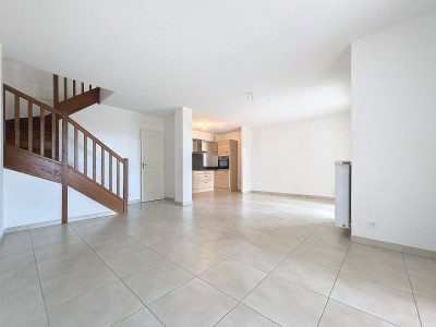 VILLA - ROQUEBRUNE SUR ARGENS - 82.45 m2 - VENDU