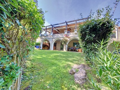 APPARTEMENT T5 A VENDRE - ST RAPHAEL - 116.12 m2 - 890000€