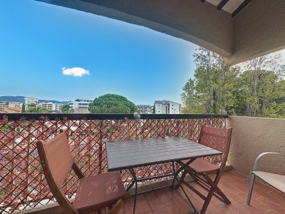 APPARTEMENT T1 A VENDRE - FREJUS - 26.15 m2 - 182000€