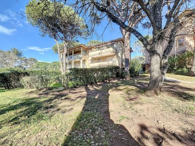 STUDIO A VENDRE - ST RAPHAEL - 27 m2 - 194 000 €