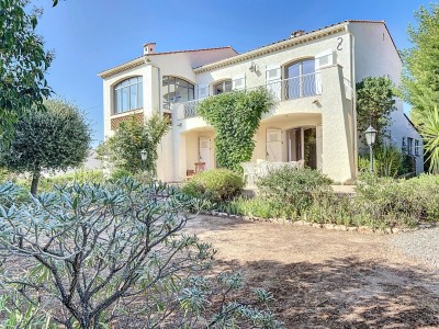 VILLA INDIVIDUELLE A VENDRE - ST RAPHAEL LES PLAINES - 131.57 m2 - 790000€