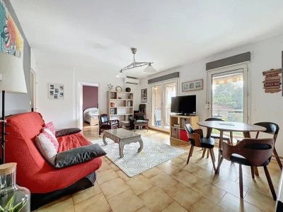 T2 au deuxi�me �tage A VENDRE - ST RAPHAEL LES PLAINES - 48.31 m2 - 234�000�&euro;