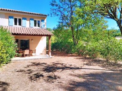 Appartement avec jardin - Duplex A VENDRE - MONTAUROUX - 65 m2 - 275000€