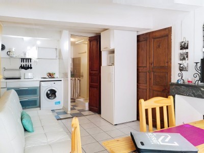 Appartement - centre village - 2 pièces A VENDRE - FAYENCE - 33 m2 - 100 000 €