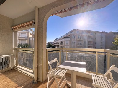 APPARTEMENT T2 A VENDRE - ST RAPHAEL - 38.75 m2 - 177 000 €