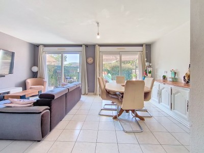 Maison 3 chambres / jardin /cave A VENDRE - MONTAUROUX - 81 m2 - 295000€