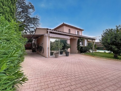 MAISON A VENDRE - FREJUS - 113.37 m2 - 606000€
