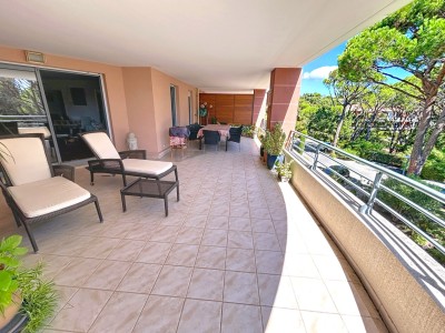APPARTEMENT T3 A VENDRE - ST RAPHAEL VALESCURE - 90 m2 - 685 000 €