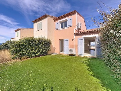 VILLA A VENDRE - ROQUEBRUNE SUR ARGENS - 112.55 m2 - 380000€
