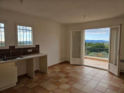 APPARTEMENT T4 A LOUER - FAYENCE - 65 m2 - 1100€ charges comprises par mois