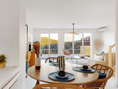 VILLA NEUVE A VENDRE - LA GARDE FREINET - 89 m2 - 459�000�&euro;