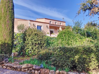 MAISON DE CARACTERE A VENDRE - MONTAUROUX - 145 m2 - 643�000�&euro;