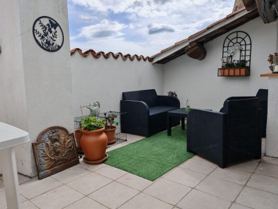 MAISON DE VILLAGE - TERRASSE - CAVE A VENDRE - SEILLANS - 90 m2 - 225 000 &euro;