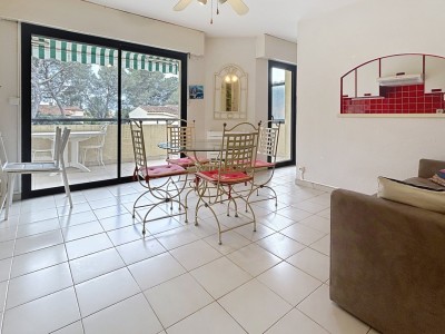 APPARTEMENT T2 A VENDRE - ST RAPHAEL - 44.26 m2 - 250�000�&euro;