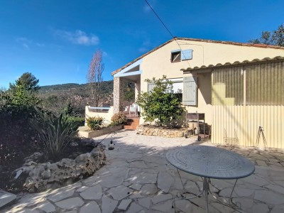 VIAGER - Maison avec garage atelier et jardin A VENDRE - SEILLANS - 105 m2 - 64�000�&euro;