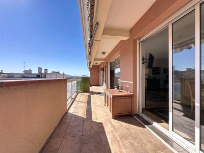 T7  EN CENTRE VILLE A VENDRE - ST RAPHAEL CENTRE VILLE - 147.92 m2 - 822 000 &euro;