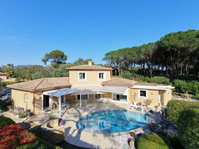 VILLA A VENDRE - ST RAPHAEL - 178 m2 - 1 450 000 &euro;