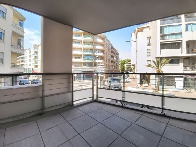 APPARTEMENT T3 A VENDRE - ST RAPHAEL - 77 m2 - 319 000 &euro;