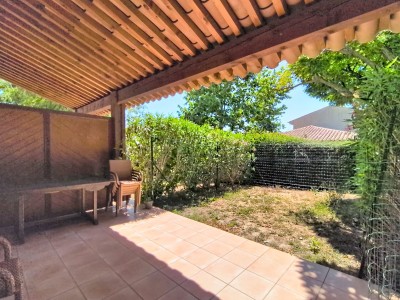 APPARTEMENT - JARDIN - RESIDENCE AVEC PISCINE A VENDRE - MONTAUROUX - 63 m2 - 270 000 &euro;