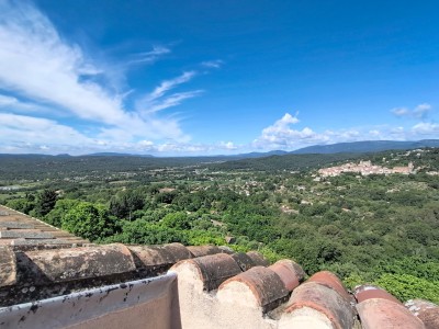 Maison de village - tropézienne et vue imprenable A VENDRE - MONTAUROUX - 75 m2 - 267 000 &euro;