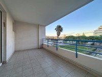STUDIO AVEC TERRASSE A VENDRE - FREJUS BORD DE MER - 29.65 m2 - 149 900 &euro;