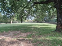 APPARTEMENT T3 AVEC JARDIN ET GARAGE A LOUER - FAYENCE - 82.56 m2 - 1 185 &euro; charges comprises par mois