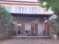 DUPLEX - JARDIN DANS UNE RESIDENCE AVEC PISCINE A VENDRE - MONTAUROUX - 65 m2 - 250 000 &euro;