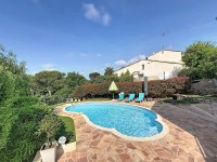 VILLA AVEC PISCINE A VENDRE - FREJUS - 132 m2 - 820 000 &euro;