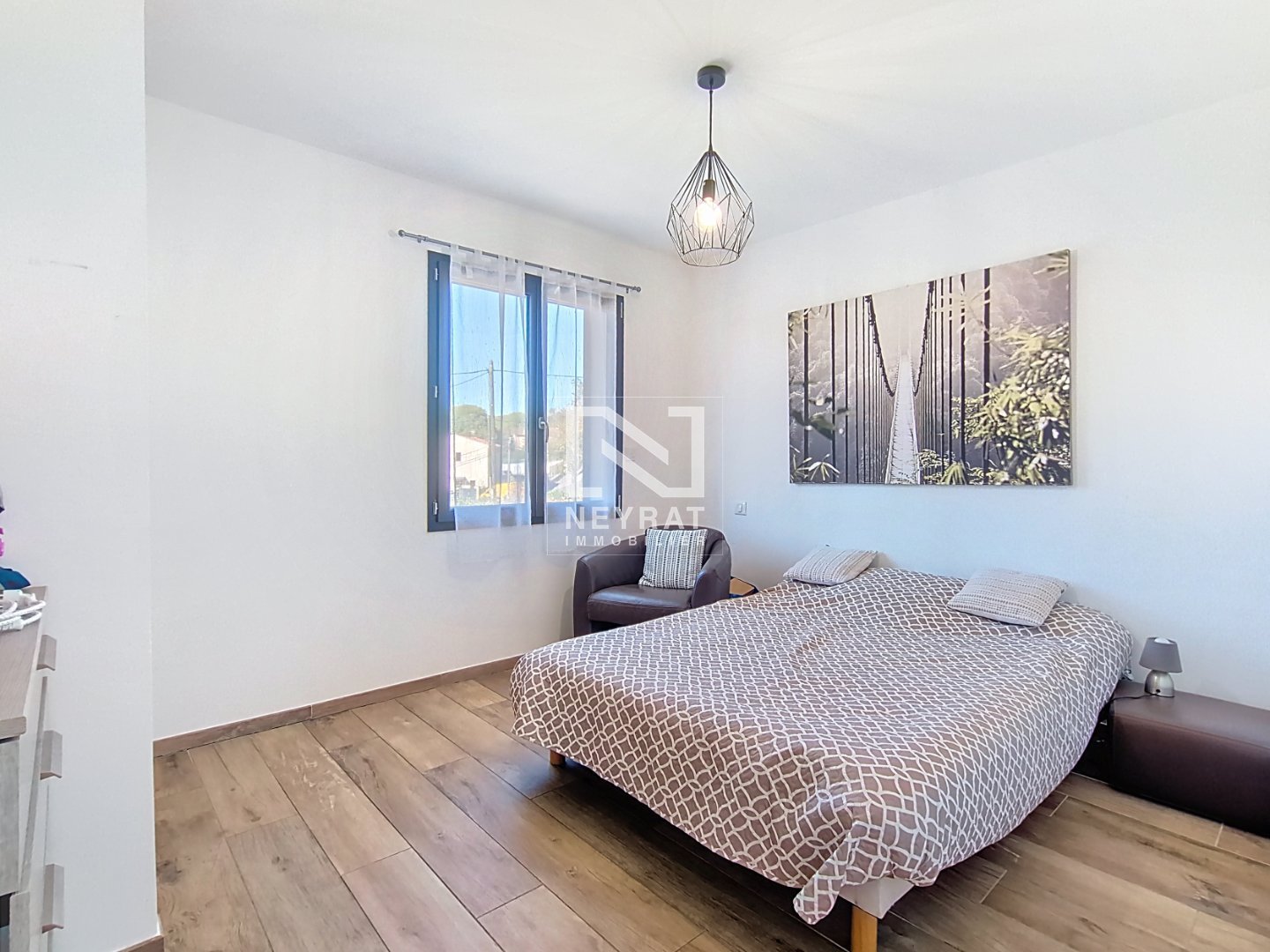 MAISON INDIVIDUELLE / 2 CHAMBRES/ JARDIN / CHALET A VENDRE - MONTAUROUX - 88 m2 - 432 000 €