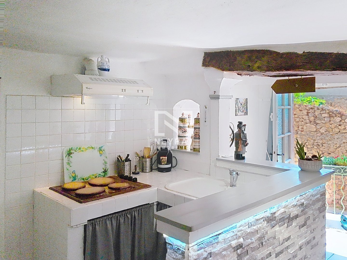 APPARTEMENT 38m² / CAVE 43m² /  VILLAGE CALLIAN A VENDRE - CALLIAN - 38 m2 - 156 500 &euro;