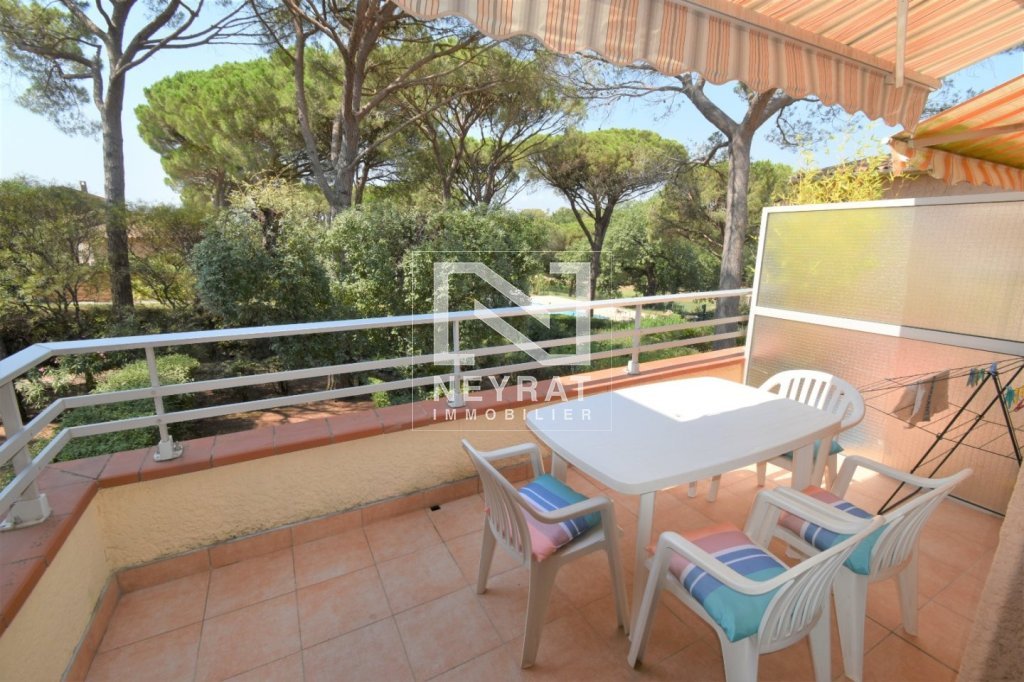 APPARTEMENT T1 A VENDRE - ST RAPHAEL - 29.6 m2 - 150 000 €