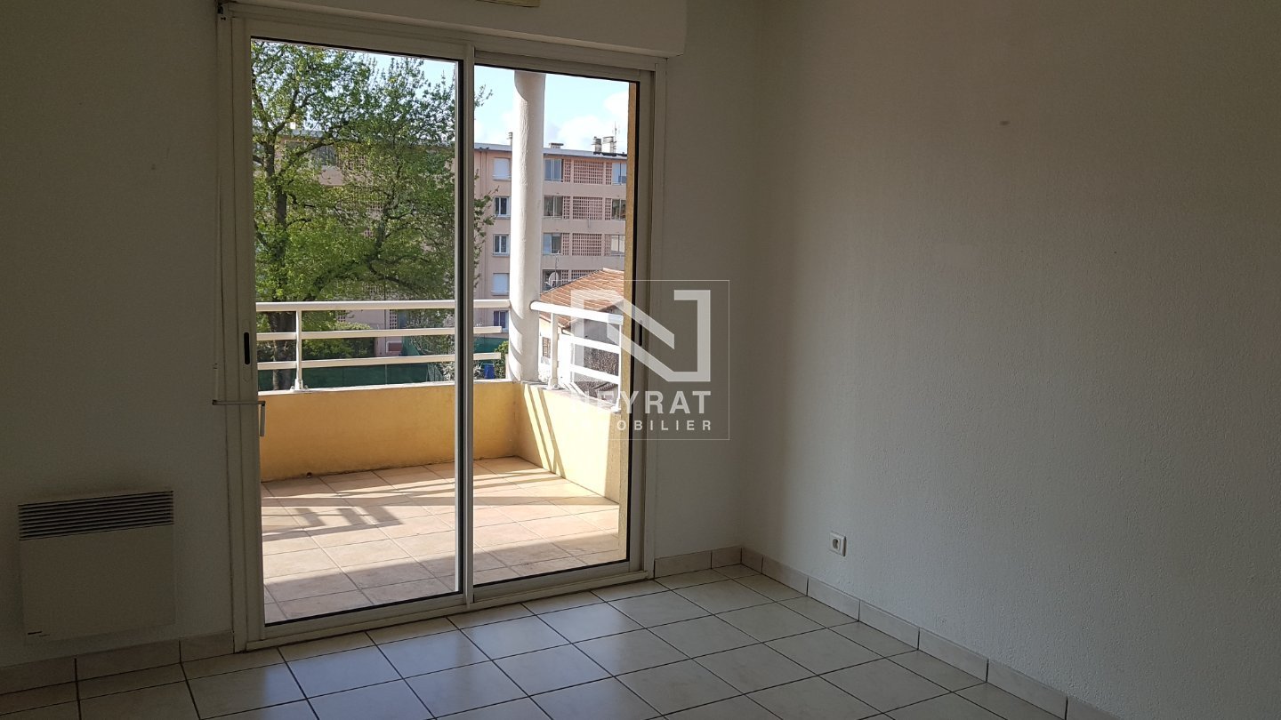 APPARTEMENT T2 A LOUER - CANNES LA BOCCA - 51 m2 - 879€ charges comprises par mois