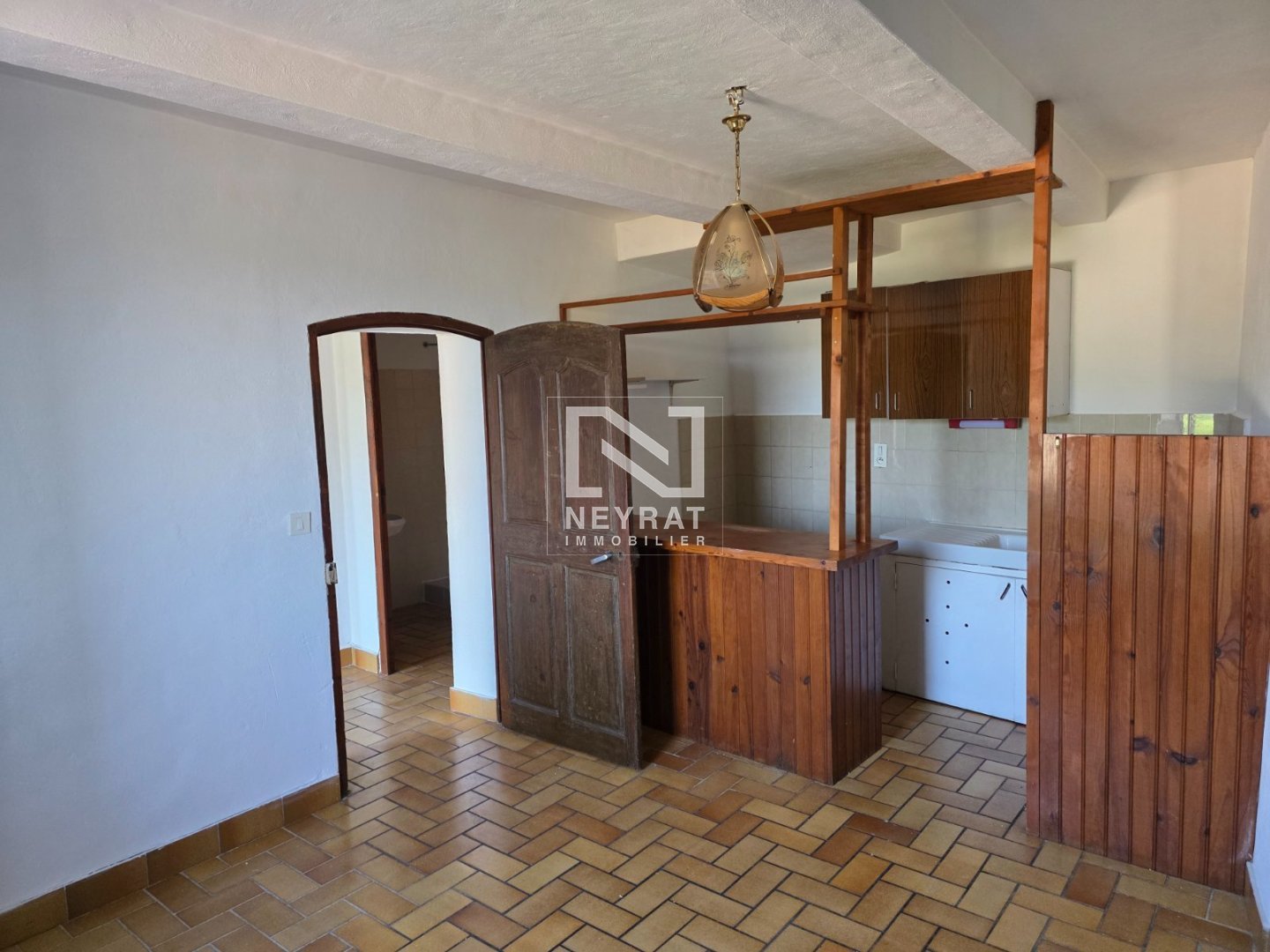 APPARTEMENT T2 A LOUER - FAYENCE - 36.96 m2 - 550 &euro; charges comprises par mois