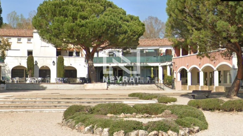 DEUX PIECES MONTAUROUX