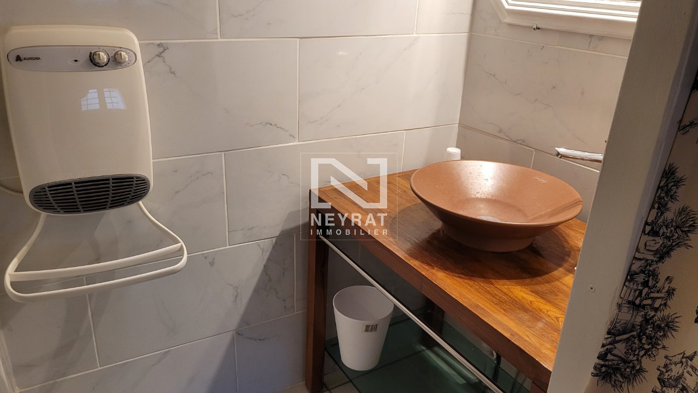 SEILLANS Logement deux pices, meubl SEILLANS