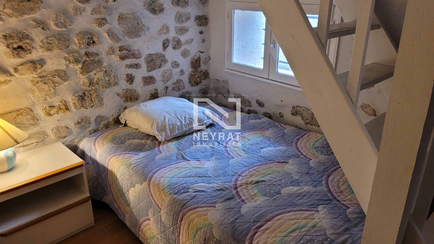 SEILLANS Logement deux pices, meubl SEILLANS