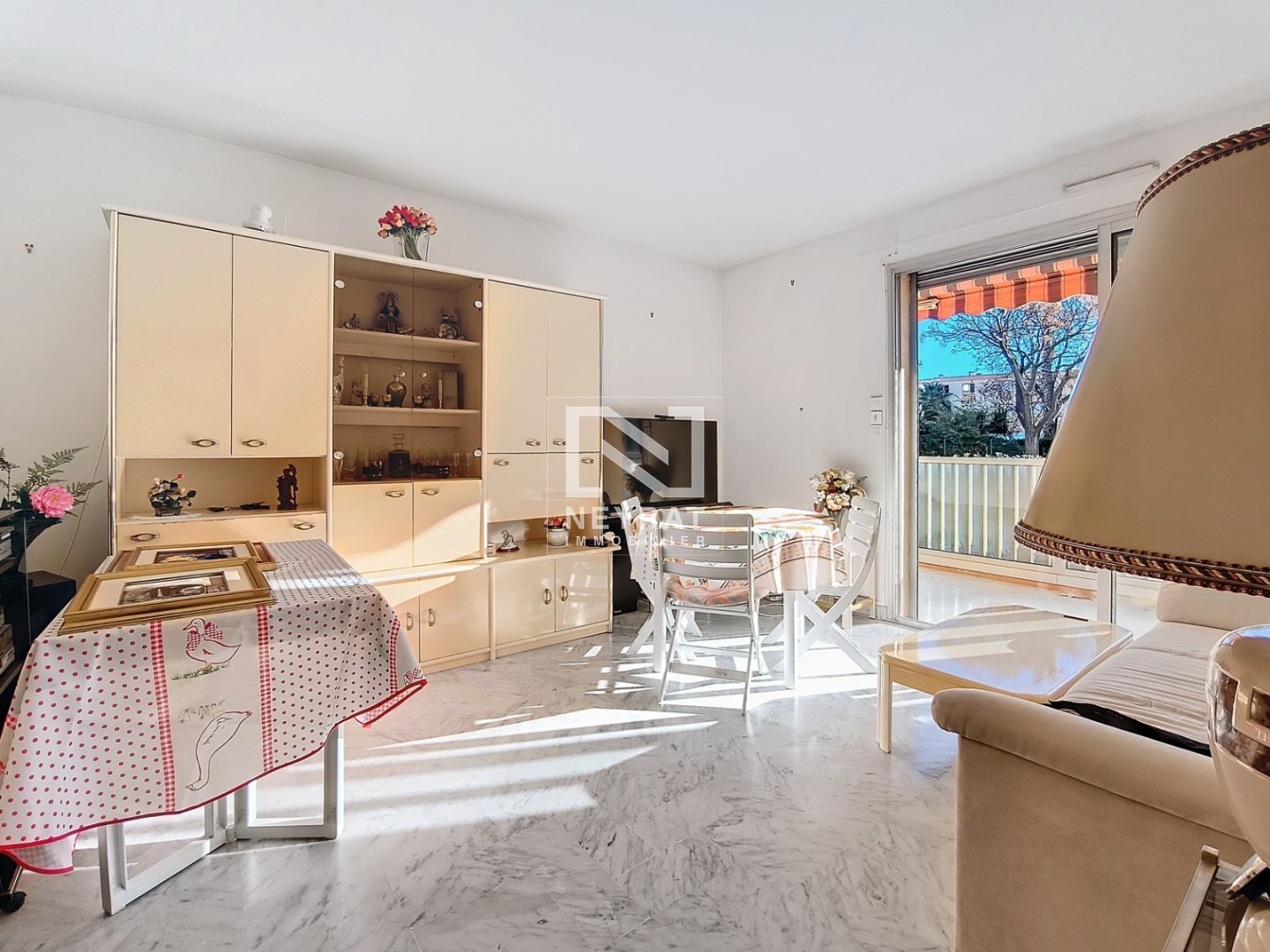 APPARTEMENT T2 - FREJUS - 40.63 m2 - 189000€