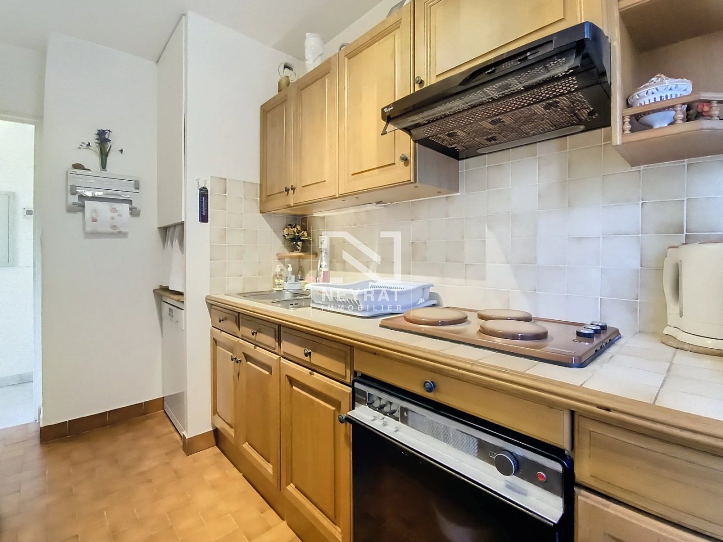 APPARTEMENT T2 - FREJUS - 40.63 m2 - 189000€