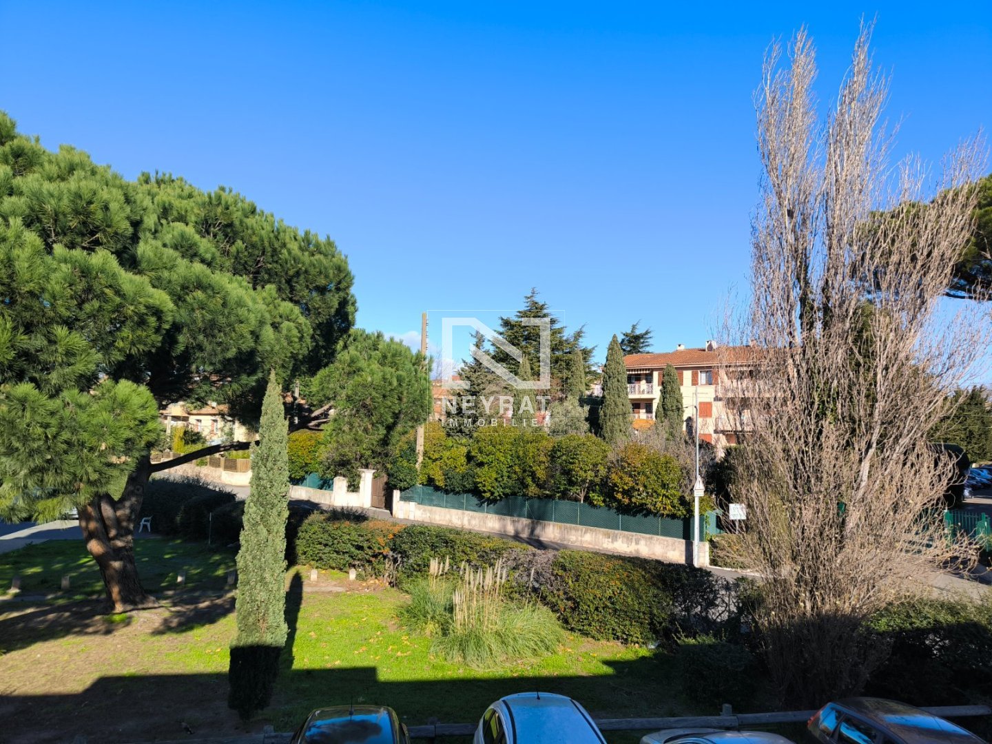 type 2 A VENDRE - FREJUS - 40.65 m2 - 115�000�&euro;